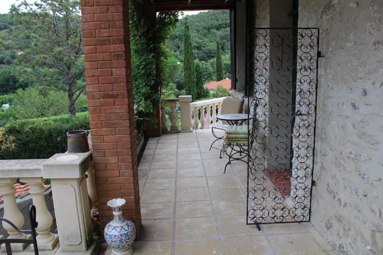 La Terrasse Apartment Reynes Exterior photo